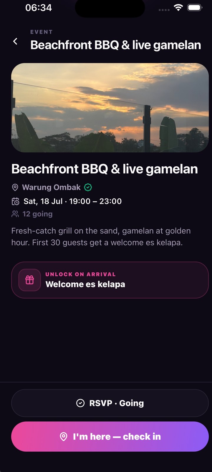 An event in FlouMe: a welcome drink unlocks when you check in on arrival
